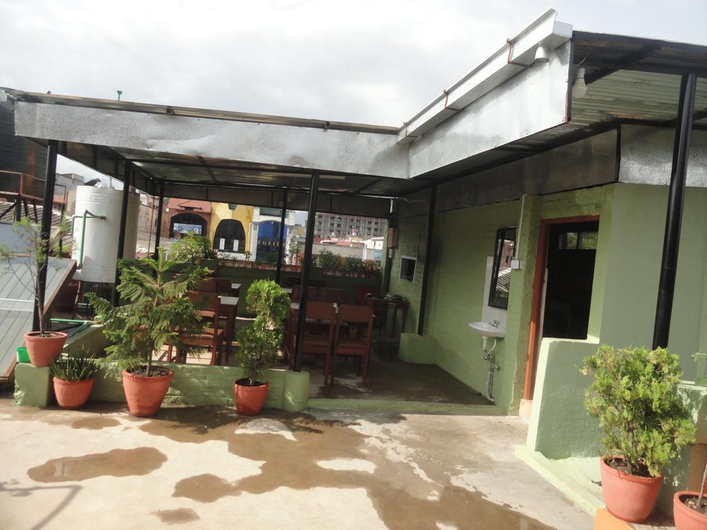 背包客栈酒店 加德满都 外观 照片